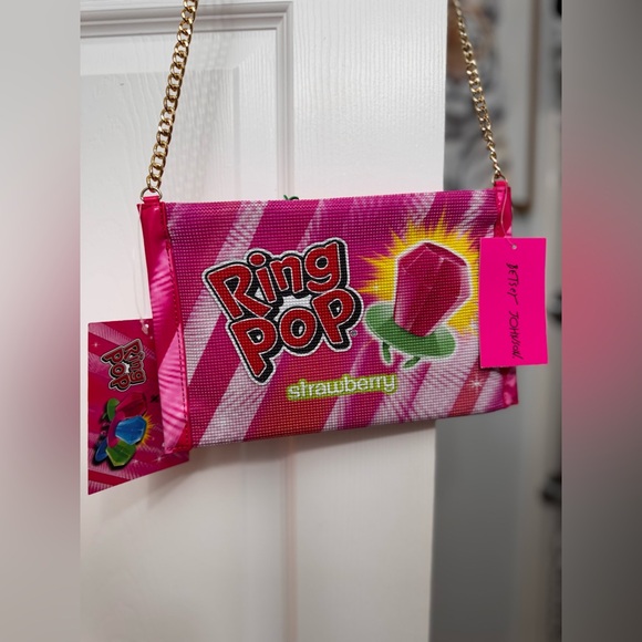 NWT Betsey Johnson x Ring Pop Bright Pink Crossbody bag Limited Edition - Picture 3 of 11